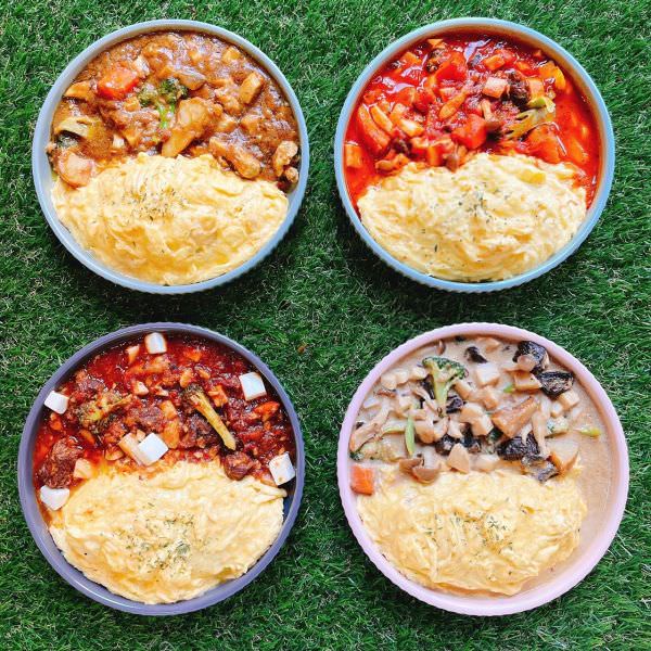 森林小徑健行店享受美食